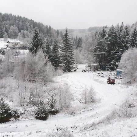 Penzion Lumis Nová Role المظهر الخارجي الصورة